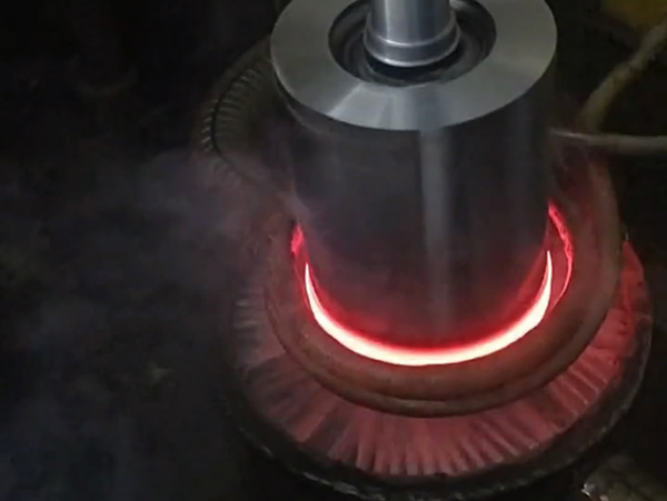 中頻25KW感應(yīng)淬火電源訂單確認(rèn)，海拓以實力贏取定訂單