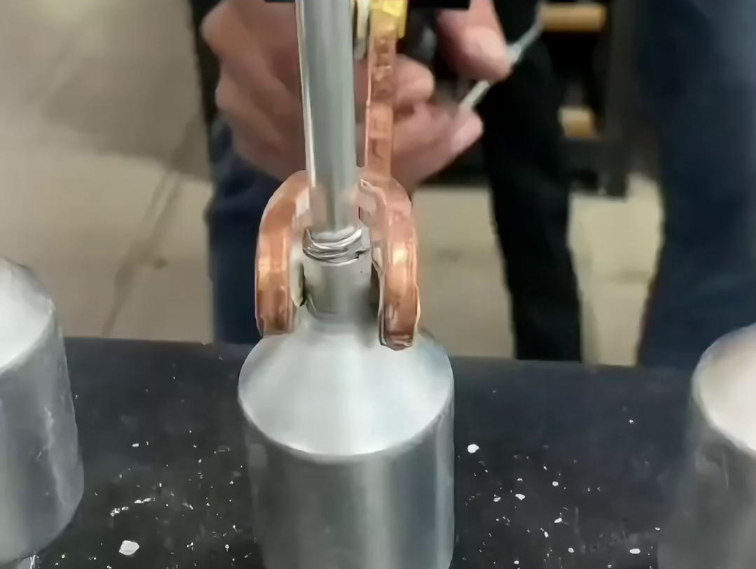 鋁管高頻釬焊機的工作原理、特點和選購建議