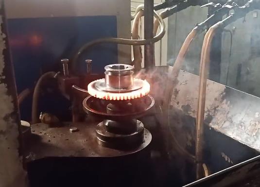 自動(dòng)化高頻淬火機(jī)床-高效、精確、環(huán)保的特點(diǎn)讓其用途廣泛