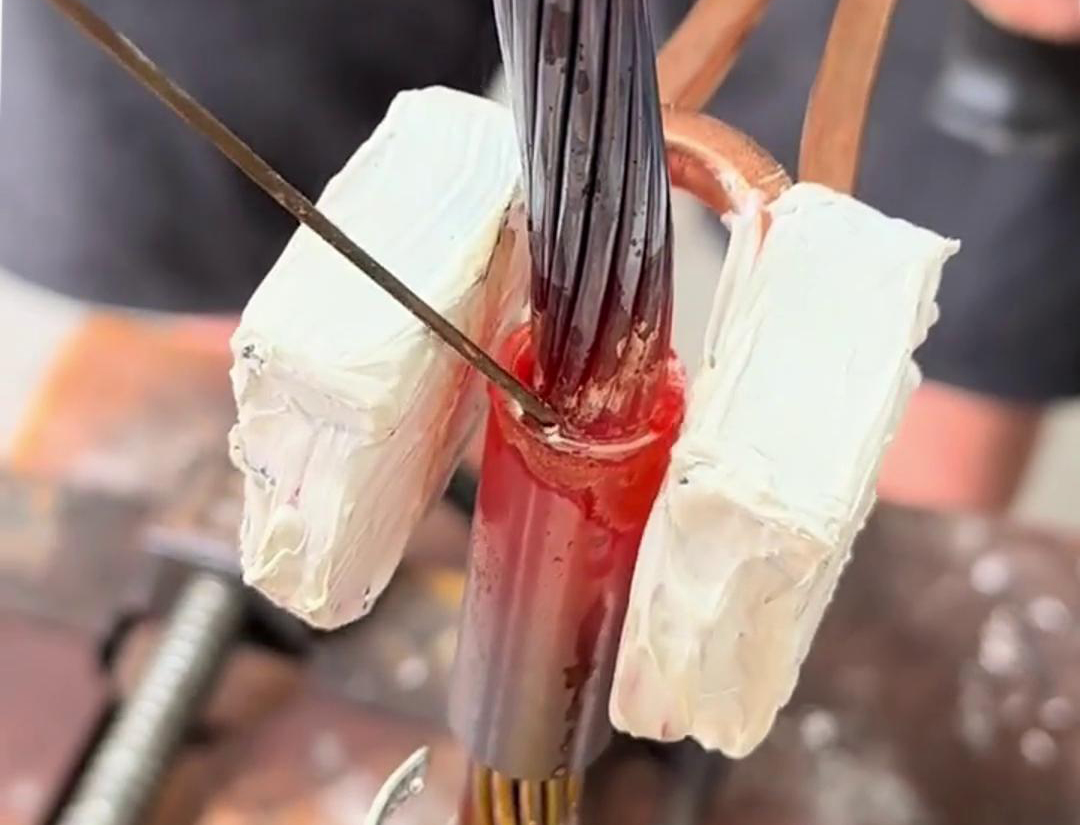 手持式高頻焊機：銅電纜焊接的高效之選