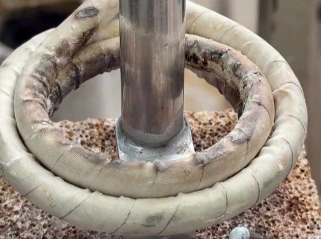 海拓高頻焊機(jī)破解鋁鋁焊接難題：精準(zhǔn)控溫，讓焊料熔化而母材不熔