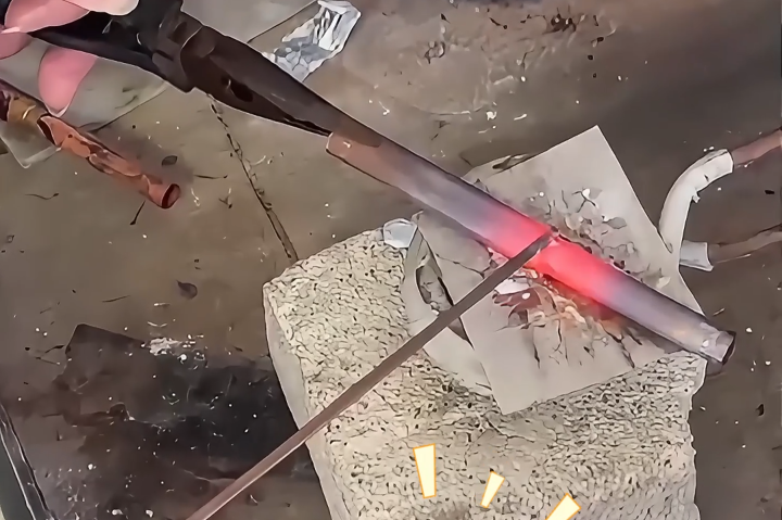 粉絲要的普通款高頻焊機銅管平焊案例來了！輕松實現(xiàn)穩(wěn)定焊接