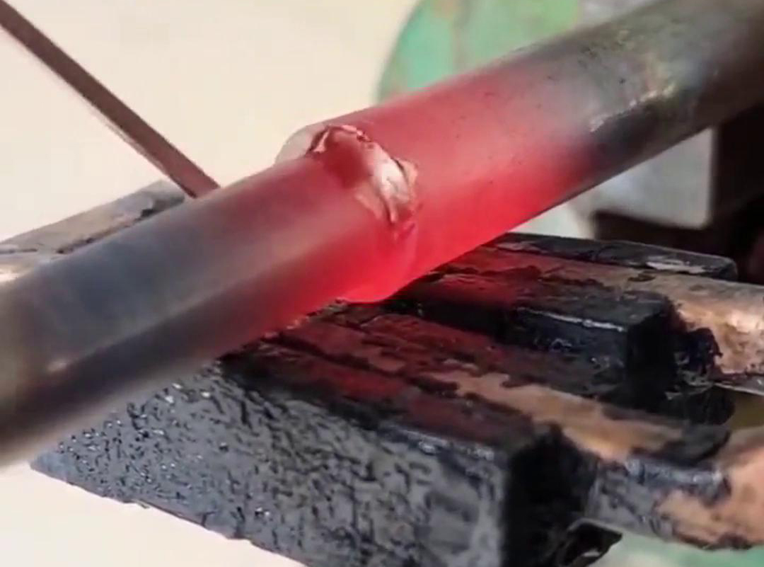 手持式高頻機(jī)，高頻加熱焊接設(shè)備，平焊銅管