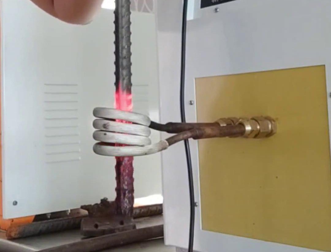 高頻感應(yīng)加熱機確實主要對金屬進行加熱，而對人體無法產(chǎn)生加熱效果