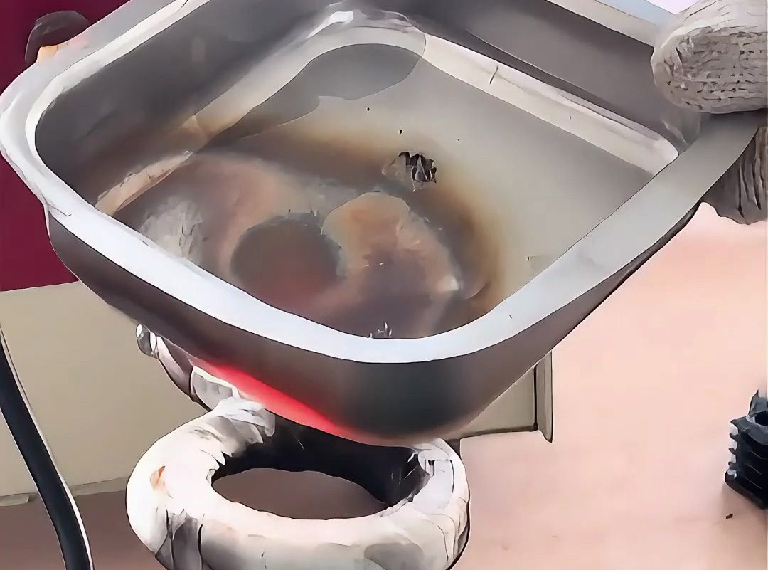 高頻退火可消除加工應(yīng)力，防止變形和開(kāi)裂，同時(shí)提升表面光潔度和耐腐蝕性