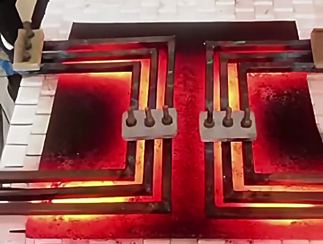 兩臺(tái)高頻加熱機(jī)+PLC控制系統(tǒng)調(diào)度下，平面加熱效率提升看得見