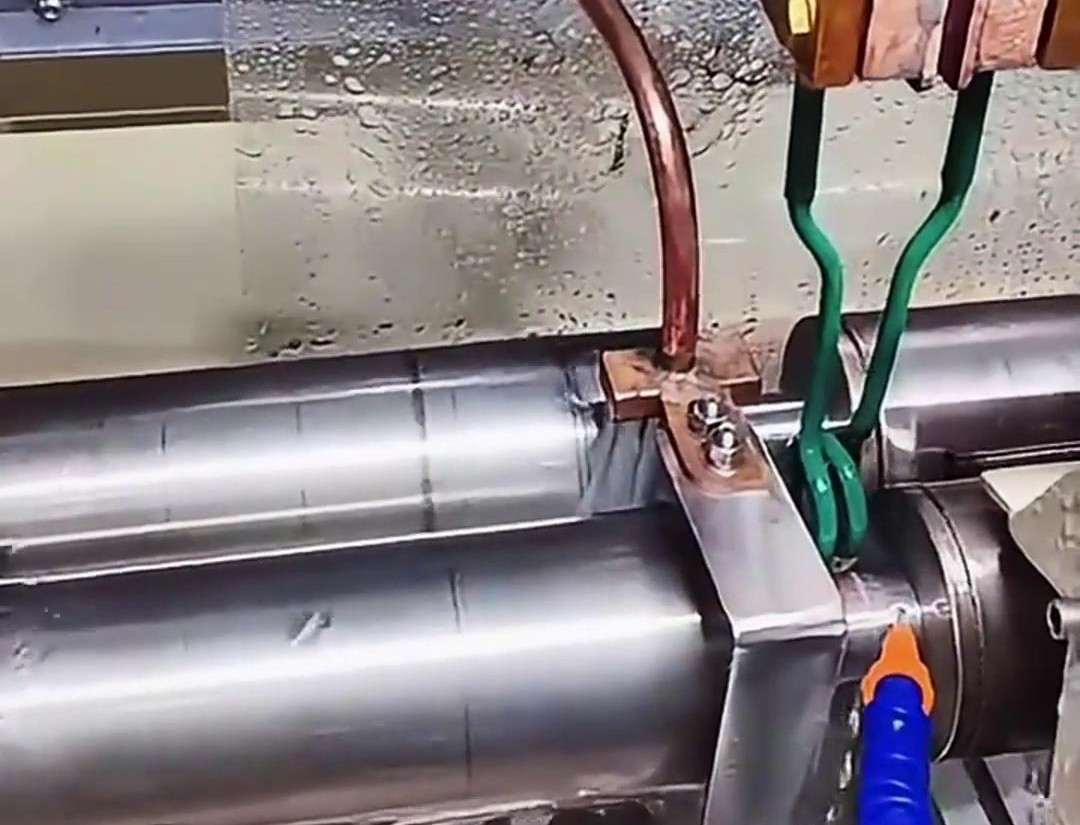 054F010167CFD0033EB638245CBE2CE3.jpg 054F010167CFD0033EB638245CBE2CE3.jpg